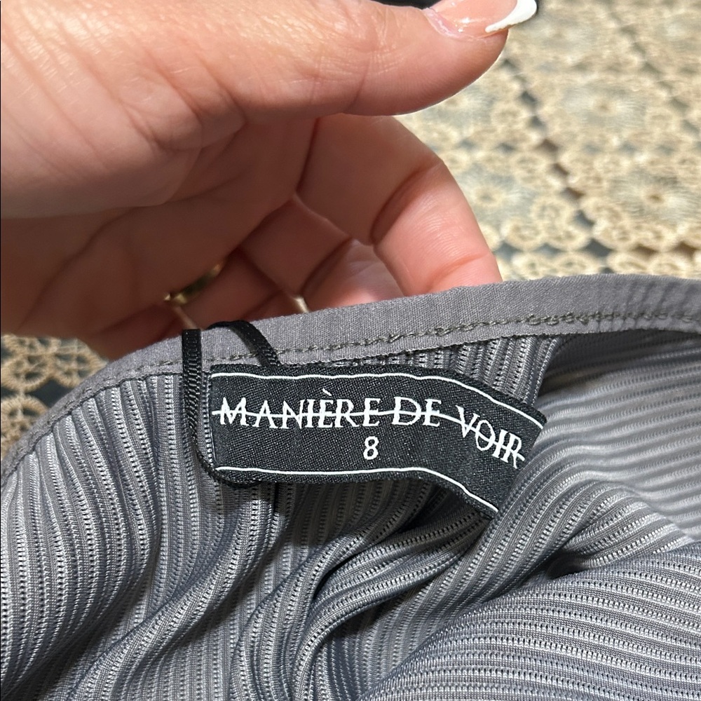 MANIÈRE DE VOIR Gray Ribbed Dress Size 8